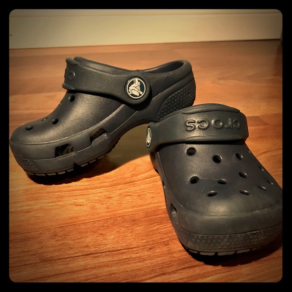 crocs 7c